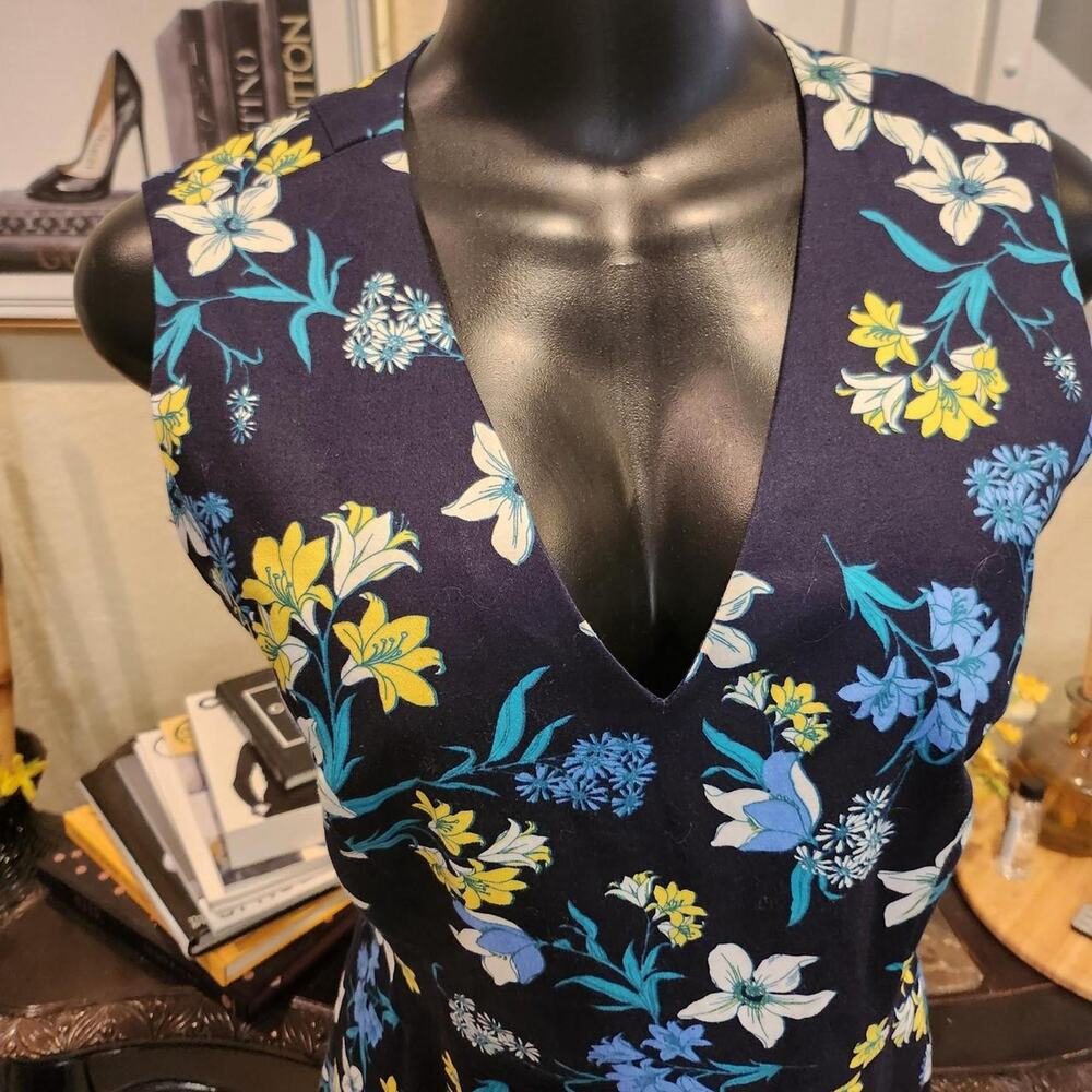 Draper James floral Dress size 6 - Picture 3 of 5
